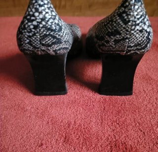 Zapatos tacón bloque Y2K piel serpiente