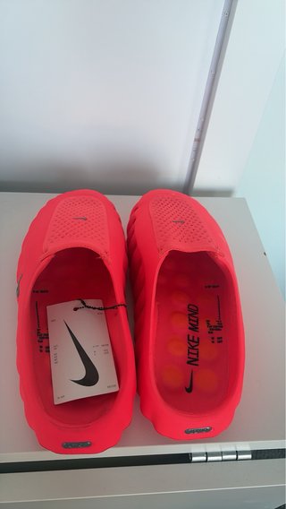 Chanclas Nike Rojas