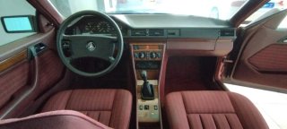 Mercedes-Benz 230CE
