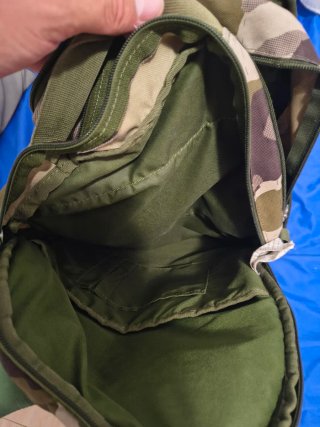 Mochila Camuflada Verde y Multicolor