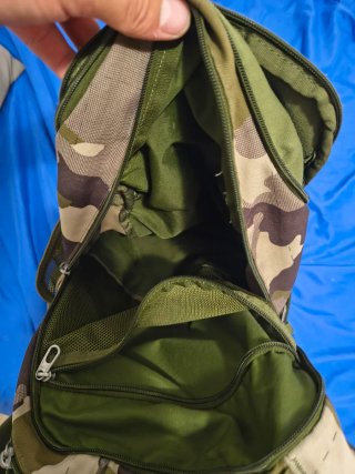 Mochila Camuflada Verde y Multicolor