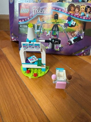 Lego Friends 41128, La giostra spaziale