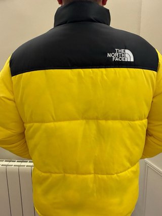 Chaqueta plumas  The North Face Negra y Amarilla