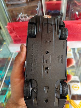 Lamborghini 1/24 Aventador maisto