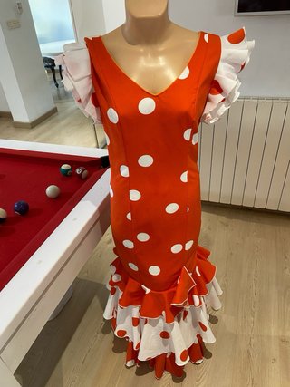 321 Sevillana Lunares talla 36 S