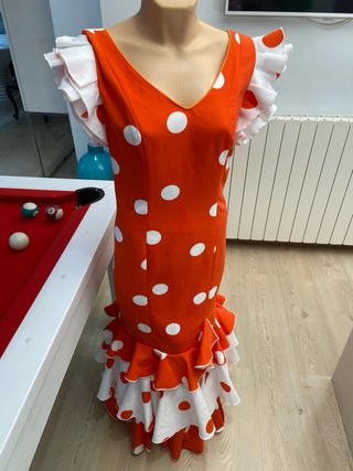 321 Sevillana Lunares talla 36 S