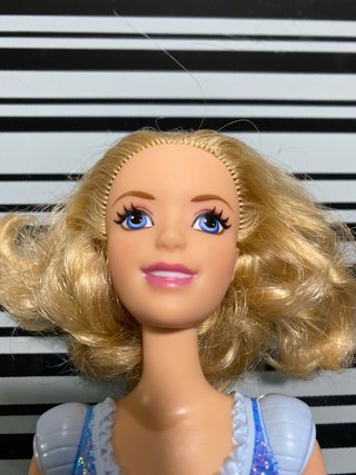Muñeca Princesa Cenicienta Disney