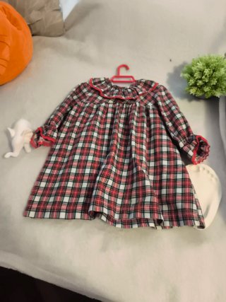 Vestido de cuadros rojo y blanco