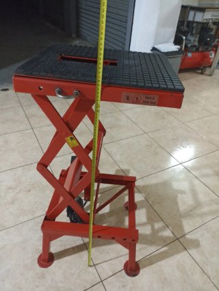 Caballete elevador para moto,ideal trial, enduro.