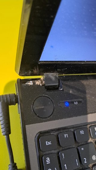 Acer Aspire 5741 Portátil
