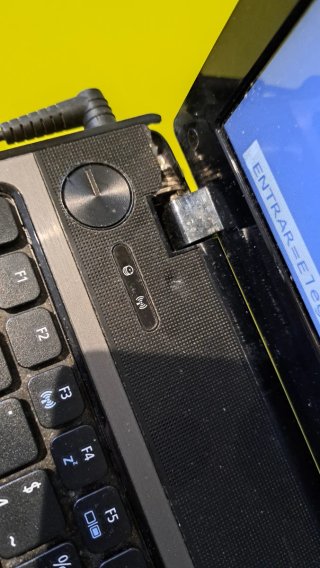 Acer Aspire 5741 Portátil