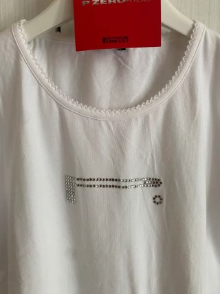 T-shirt tg 10 anni bambina Pirelli
