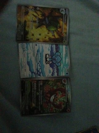 Lote 3 Cromos Pokémon: Fraxure, Cubchoo, Darmanita