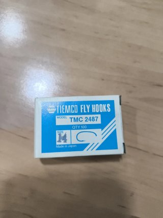 Lote Anzuelos Tiemco Fly Hooks TMC 2487
