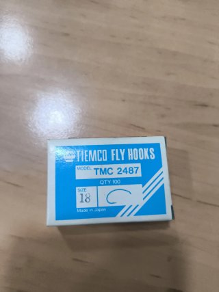 Lote Anzuelos Tiemco Fly Hooks TMC 2487