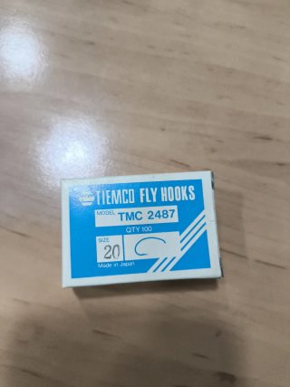 Lote Anzuelos Tiemco Fly Hooks TMC 2487