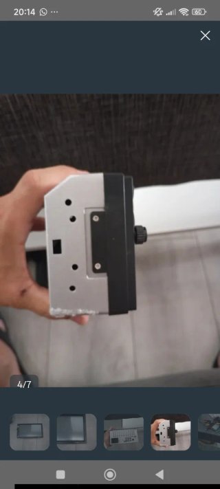 Pantalla radio 7010B Negra con cámara trasera