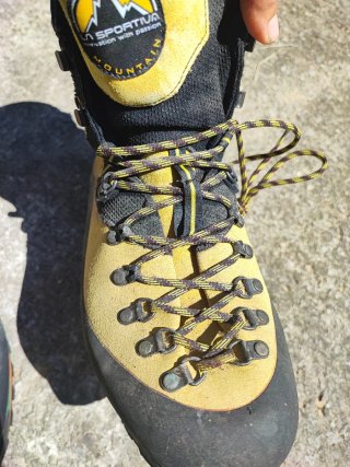 Botas Montaña La Sportiva Nepal Evo T43.5