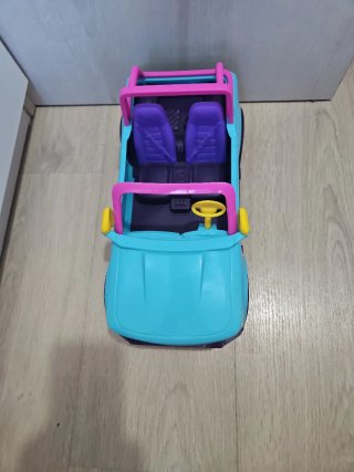 Coche teledirigido Barbie