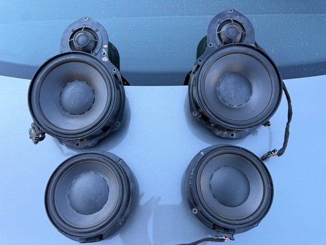 Altavoces Dynaudio para Volkswagen Passat B6 B7