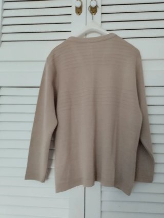 Chaqueta de lana beige para mujer