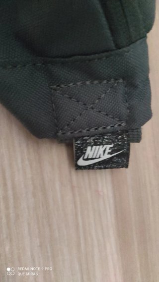 Riñonera Nike Negra y Gris