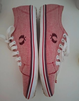 Bambas Fred Perry rojas