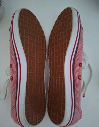 Bambas Fred Perry rojas