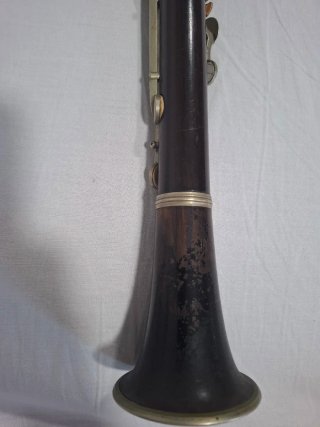 Clarinete antiguo de madera