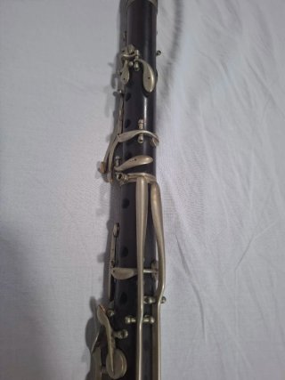 Clarinete antiguo de madera