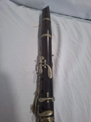 Clarinete antiguo de madera