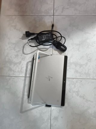 Tablet HP Elite x2 1012 G2 con Tastiera