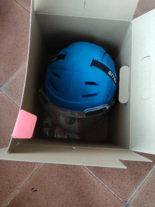 Casco Hockey SITKA Talla M Azul