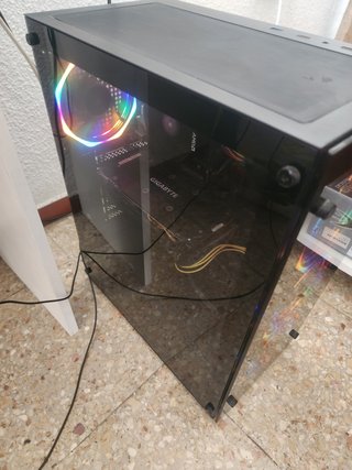 Ordenador de sobremesa AMD Ryzen 5 3600
