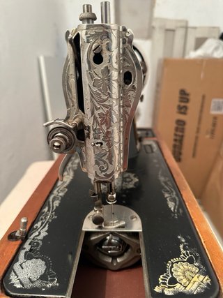 Máquina de coser Singer de colección tapa madera