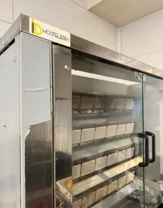 Asador de pollos profesional