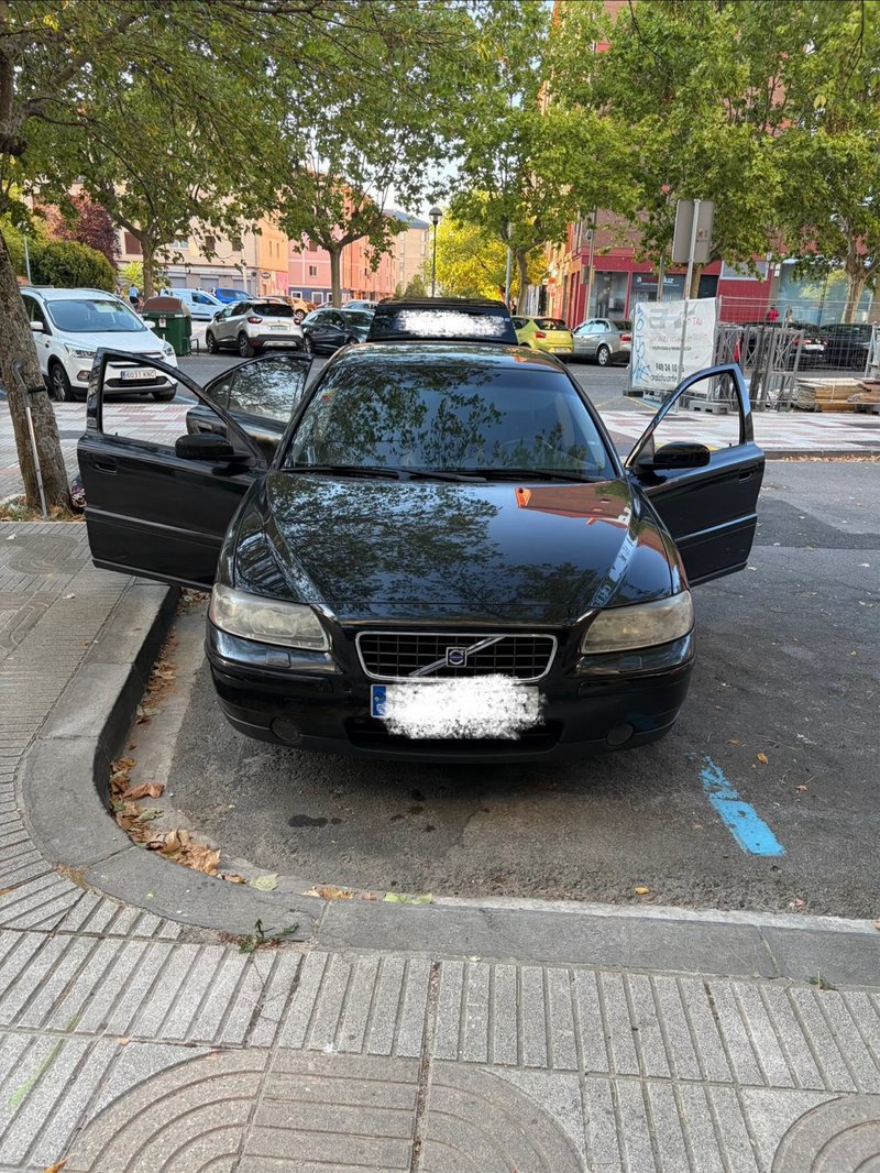 Volvo S60 2005 - foto 1