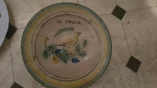 Piatti in ceramica decorati