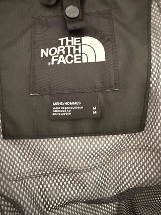 Cortavientos The North Face Negro