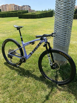 Trek Supercaliber 9.9 Flight Attendant Gen 2