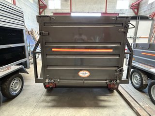Remolque basculante para coches