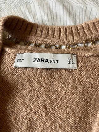 Jersey Zara Beige con Escote V