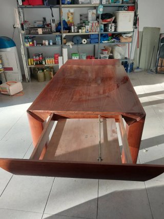 Mesa de comedor extensible de madera