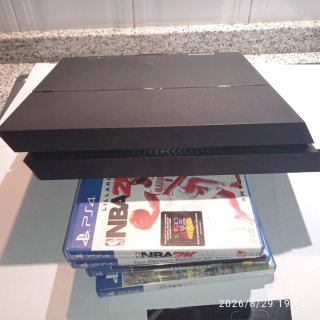 PS4 (PlayStation 4) + NBA 2K21