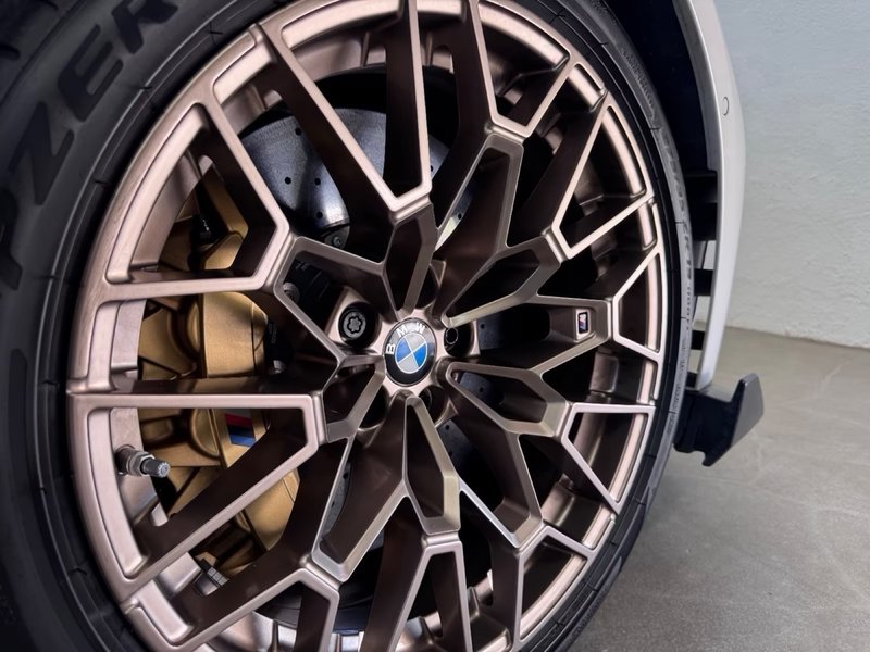 BMW Serie 3 2023, foto 24