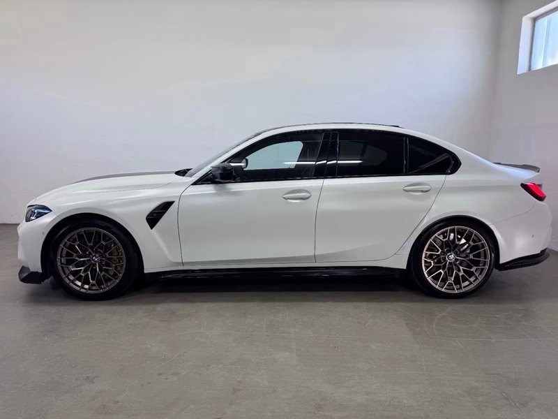 BMW Serie 3 2023, foto 4