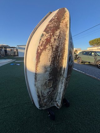 Bote auxiliar de fibra