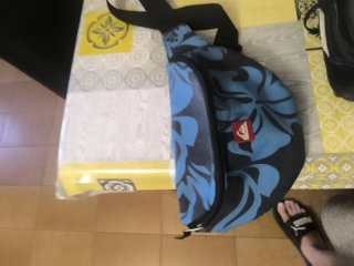 Riñonera Quiksilver Azul y Negro