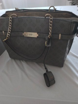 Bolso Guess Gris