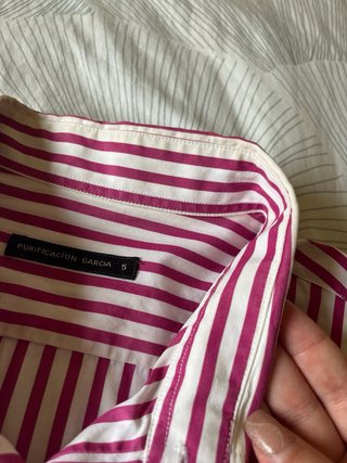 Camisa Rayas Fucsia y Blanca Talla 5